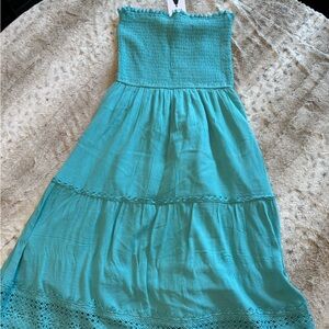 Strapless Turquoise maxi dress, with fitted top. NWT, beautiful vacation dress
